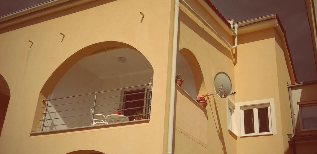 Apartment Valentina Klenovica Ngoại thất bức ảnh